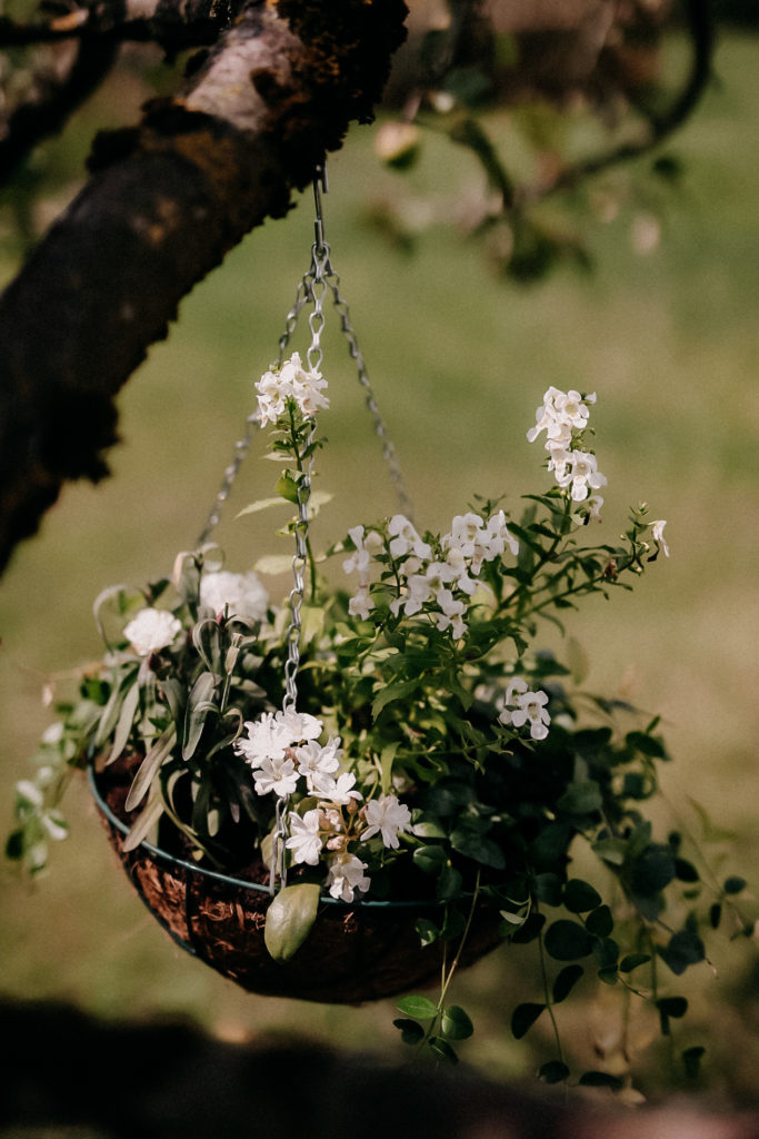 DIY Floristry_Hanging summer planter